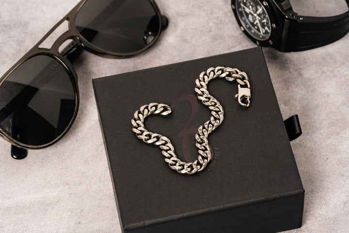 TWENTYSIXDIAMOND TITANIUM CURB CHAIN BRACELET